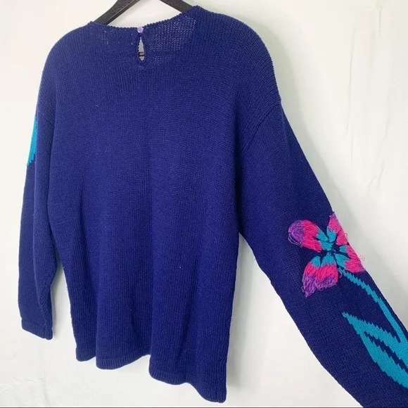 VINTAGE Lara Ferrante Floral Embroidered Purple Angora Blend Sweater - Picture 12 of 16